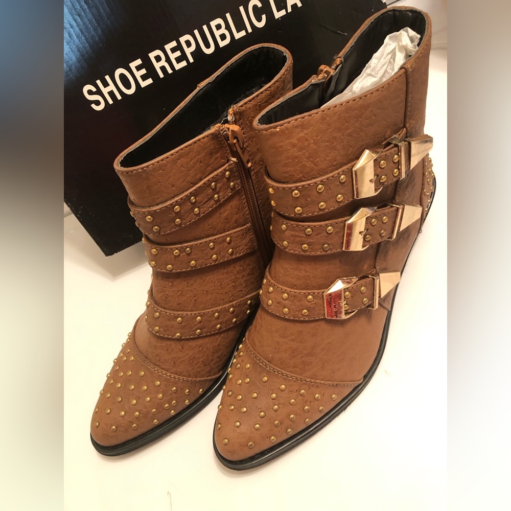 Ankle stud gold leather boots